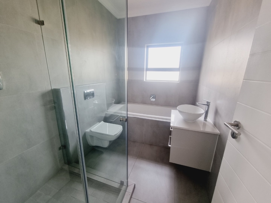 3 Bedroom Property for Sale in Sandown Western Cape
